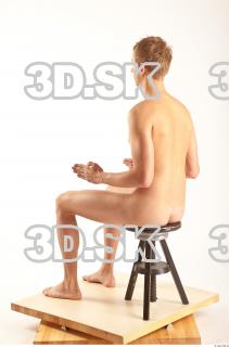 Sitting reference of Ludek 0010